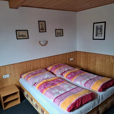 Otel Podkuvka 3*